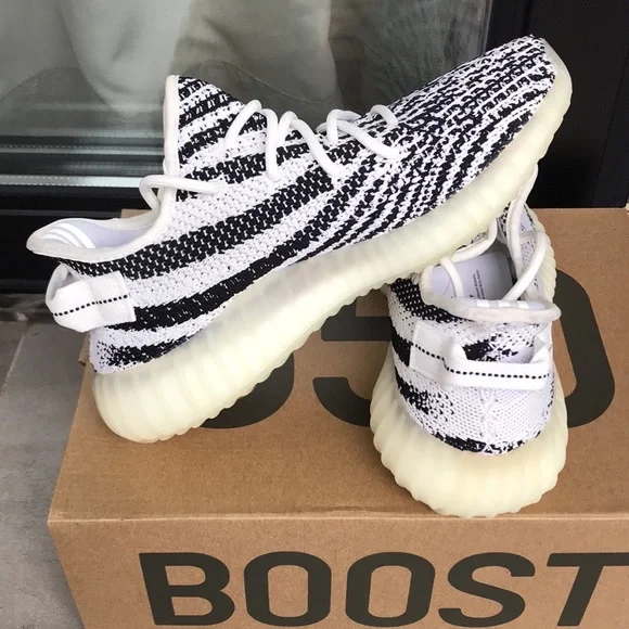 Yeezy Boost 350 V2